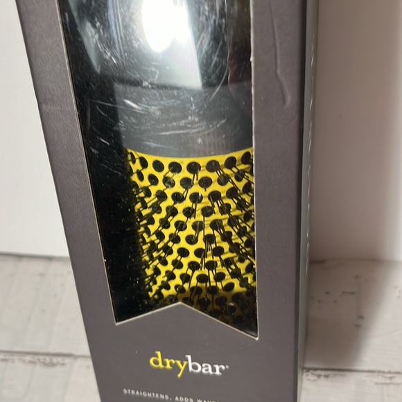 Dry bar Double Pint Round Professional Hair brush - Picture 3 of 3